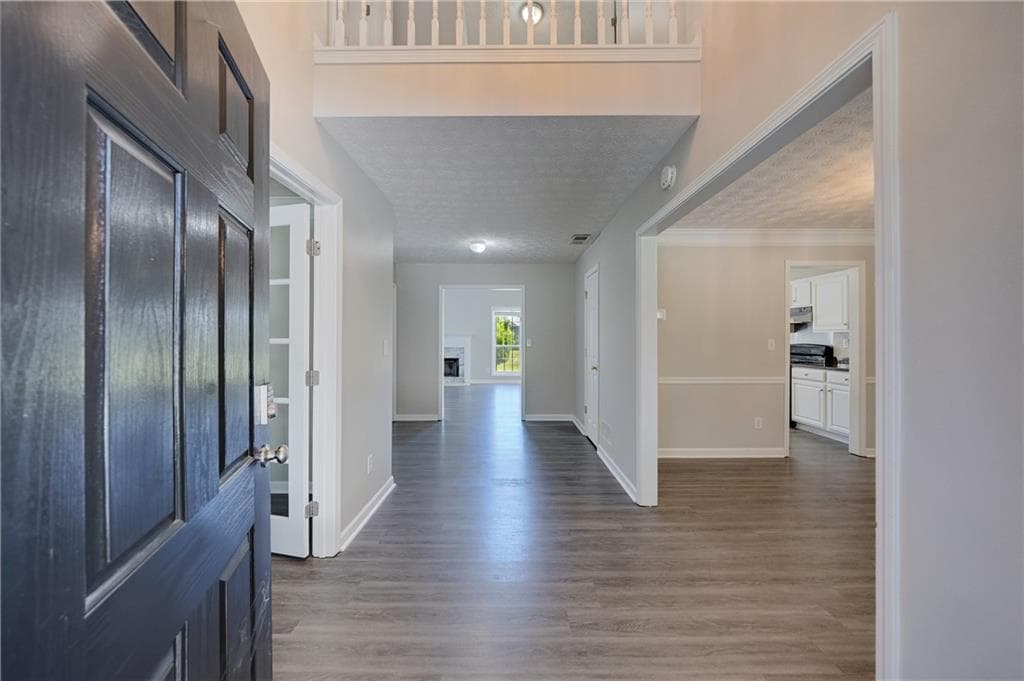 3 bedroom, 3 bathroom, 2,283 sq ft single family residence under contract at 6015 Farmwood Way, Mableton, GA 30126 — photo 7