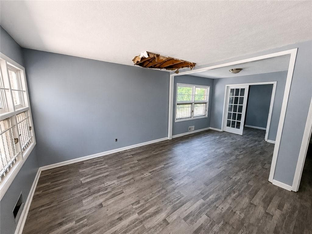 3 bedroom, 2 bathroom, 1,372 sq ft single family residence for sale at 223 Childs Drive, Atlanta, GA 30314 — photo 5