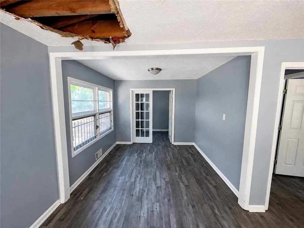 3 bedroom, 2 bathroom, 1,372 sq ft single family residence for sale at 223 Childs Drive, Atlanta, GA 30314 — photo 6