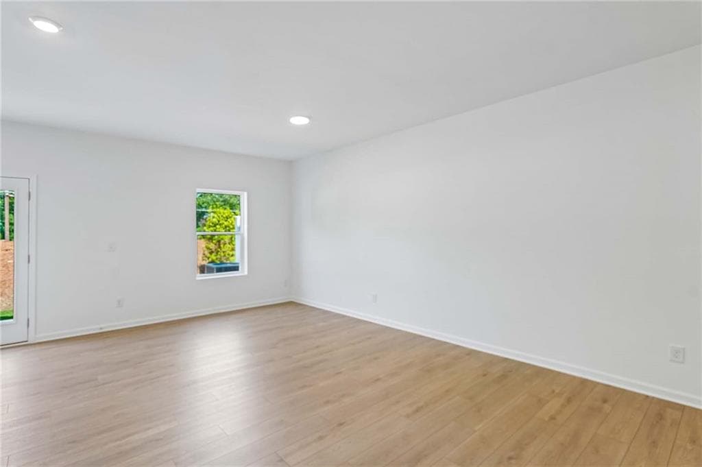 3 bedroom, 3 bathroom, 1,800 sq ft townhouse for sale at 235 Kinship Drive, Mableton, GA 30126 — photo 4