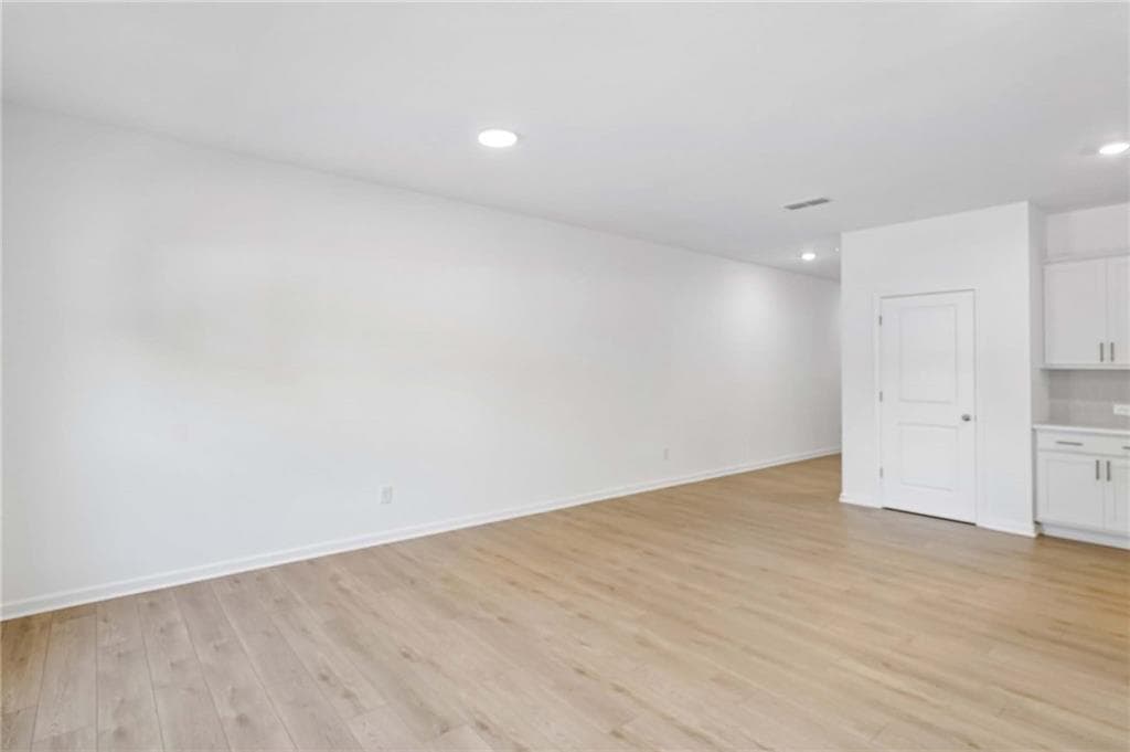 3 bedroom, 3 bathroom, 1,800 sq ft townhouse for sale at 235 Kinship Drive, Mableton, GA 30126 — photo 5