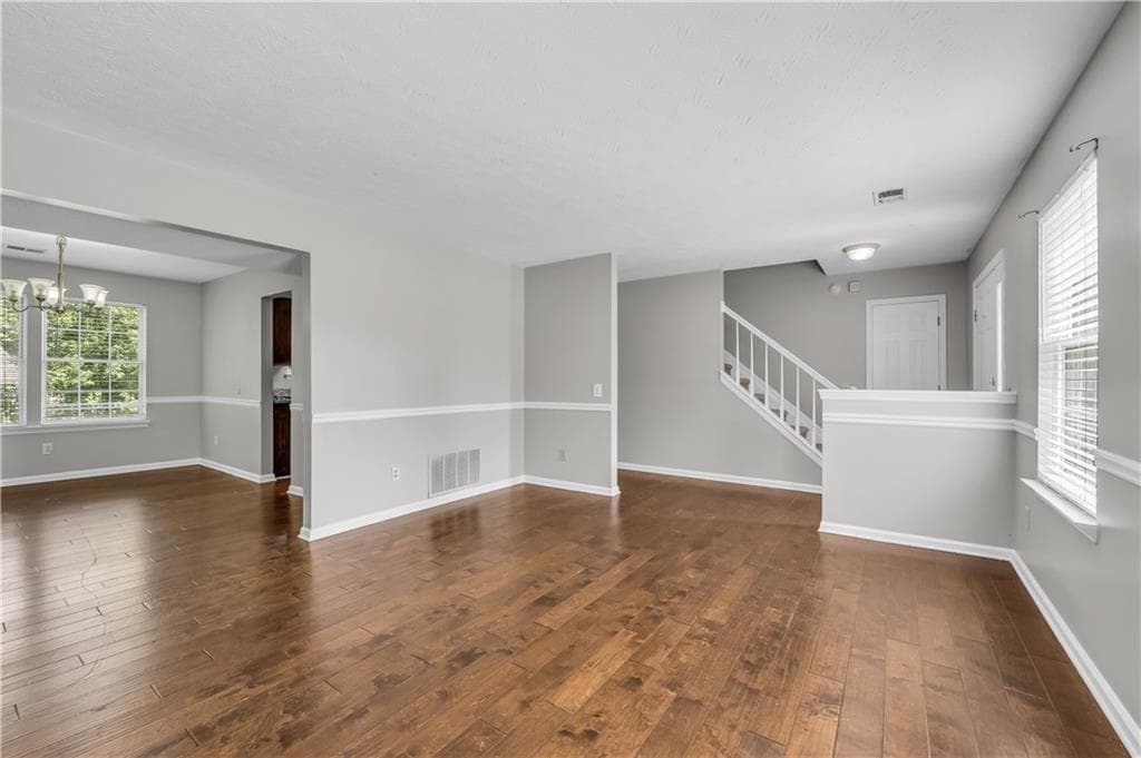 4 bedroom, 3 bathroom, 2,136 sq ft single family residence for rent at 4890 Evergreen Valley Way, Alpharetta, GA 30022 for $2,199 a month — photo 9