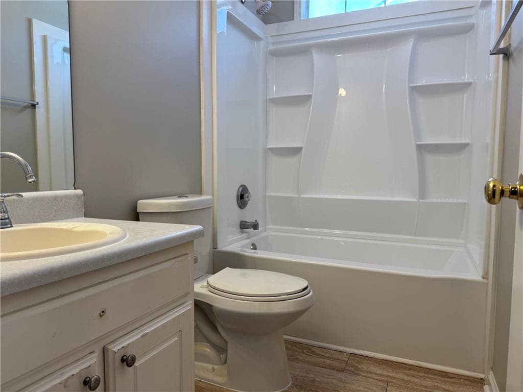 4 bedroom, 3 bathroom, 2,013 sq ft single family residence under contract at 334 Summer Hill Circle, Stockbridge, GA 30281 — photo 6