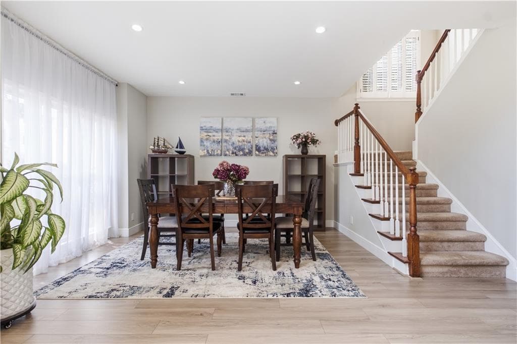 4 bedroom, 3 bathroom, 2,583 sq ft single family residence for sale at 4539 Heathfield Trace, Suwanee, GA 30024 — photo 8