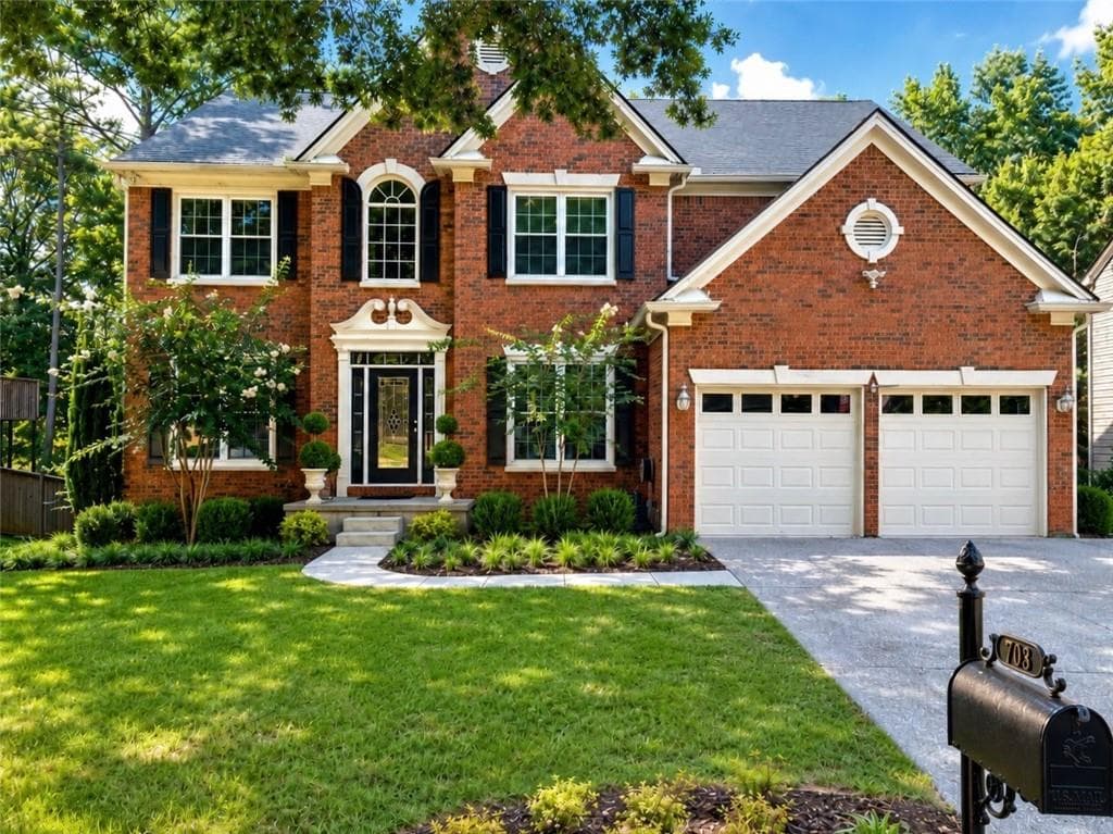 5 bedroom, 4 bathroom, 3,680 sq ft single family residence under contract at 703 Waveland Drive, Woodstock, GA 30189