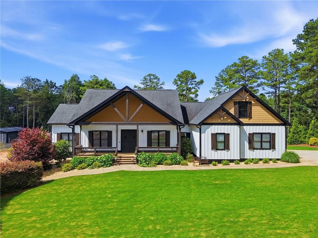 5 bedroom, 4 bathroom, 4,650 sq ft single family residence for sale at 140 Doug Smith Lane, Canton, GA 30114 — photo 2
