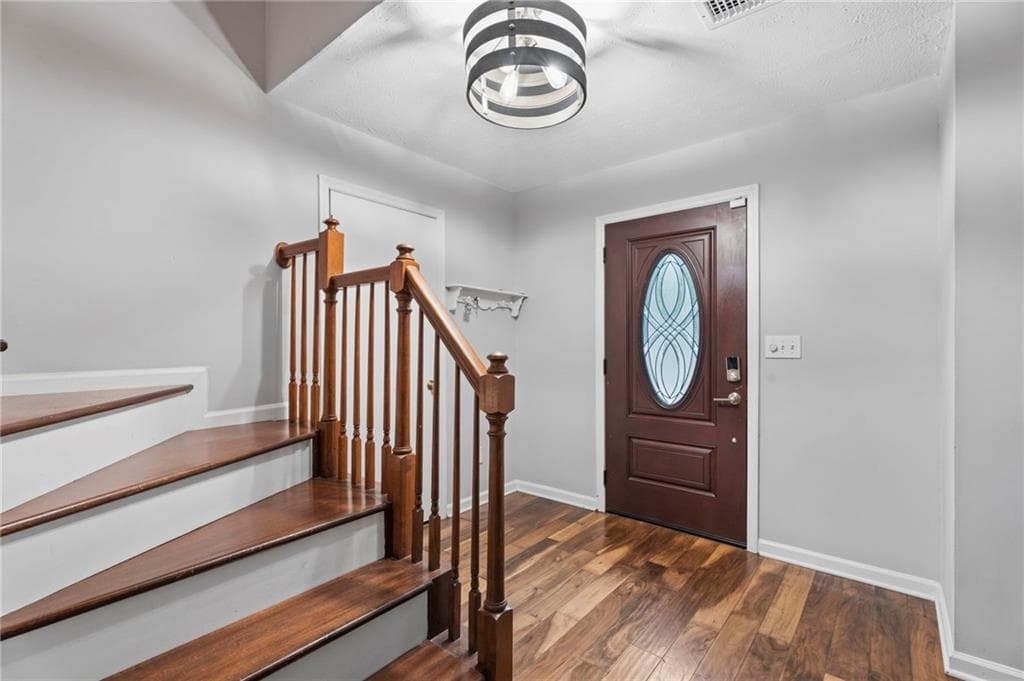 4 bedroom, 4 bathroom, 2,314 sq ft single family residence for sale at 661 Sunfield Drive, Lilburn, GA 30047 — photo 5