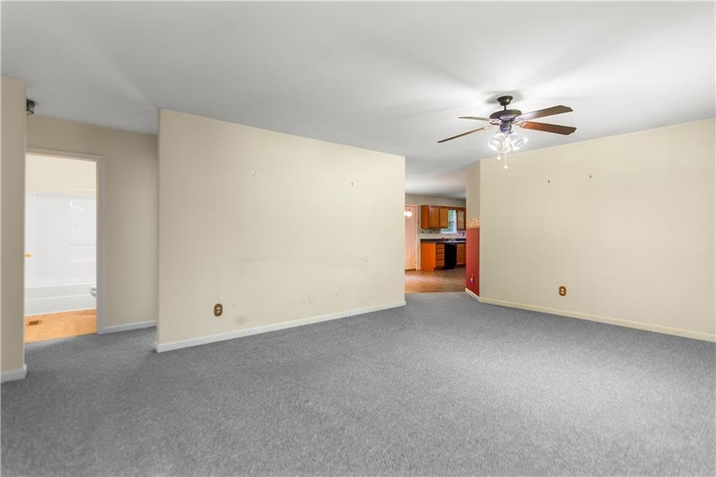 3 bedroom, 2 bathroom, 1,514 sq ft single family residence under contract at 96 Orman Drive, Ellijay, GA 30540 — photo 4
