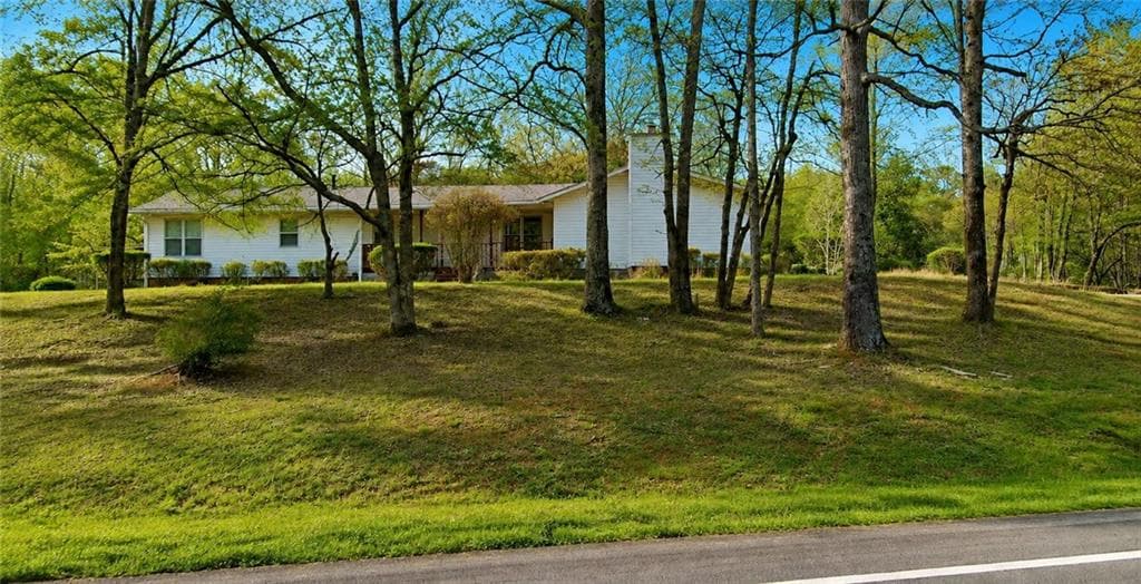 3 bedroom, 2 bathroom, 2,338 sq ft single family residence for sale at 335 Springdale Road, Stockbridge, GA 30281
