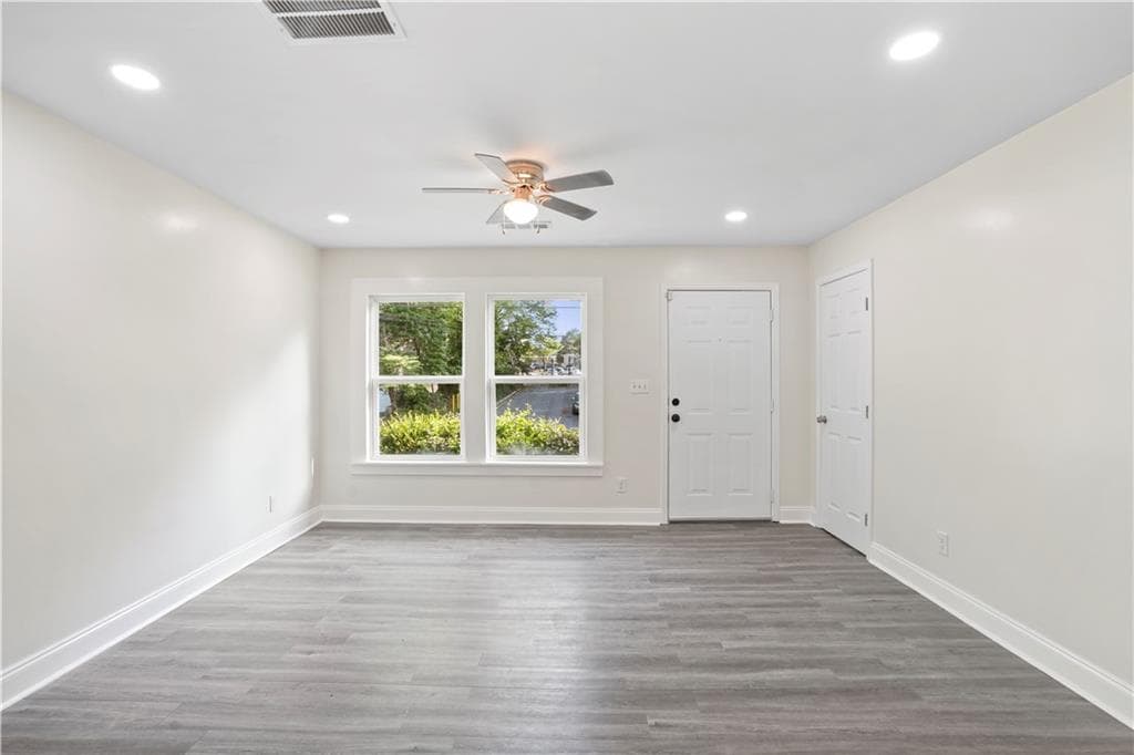 4 bedroom, 3 bathroom, 1,850 sq ft single family residence for sale at 3155 Delmar Lane, Atlanta, GA 30311 — photo 5