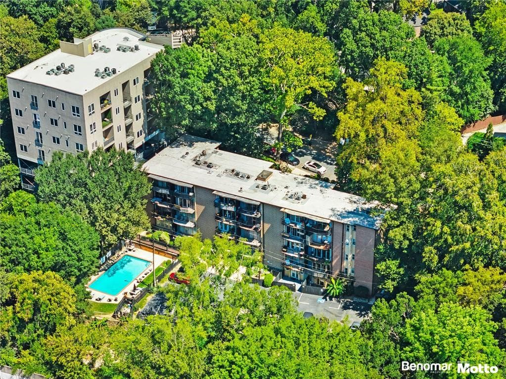 1 bedroom, 1 bathroom, 725 sq ft condominium for sale at 120 Alden Avenue C2, Atlanta, GA 30309 — photo 6