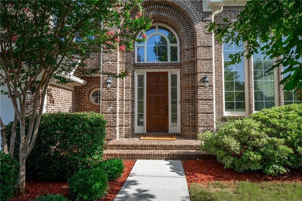 4 bedroom, 4 bathroom, 3,468 sq ft single family residence for sale at 4173 Tuckersham Lane, Tucker, GA 30084 — photo 2