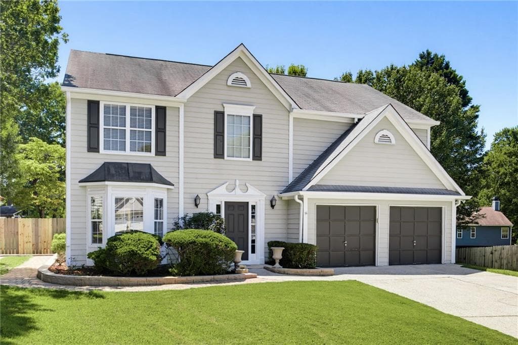4 bedroom, 3 bathroom, 2,552 sq ft single family residence for sale at 5212 Pine Branch Circle, Sugar Hill, GA 30518 — photo 2
