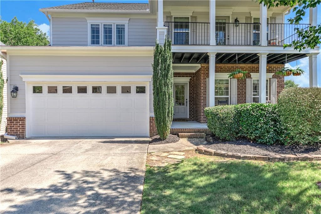 4 bedroom, 3 bathroom, 2,810 sq ft single family residence under contract at 330 Lockwood Place, Alpharetta, GA 30004 — photo 5