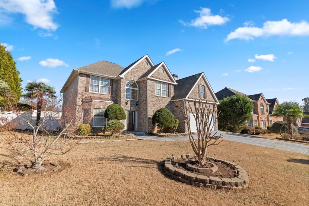 4 bedroom, 4 bathroom, 2,836 sq ft single family residence for sale at 820 Kaitlyn Drive, Loganville, GA 30052 — photo 2