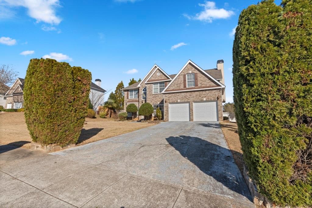 4 bedroom, 4 bathroom, 2,836 sq ft single family residence for sale at 820 Kaitlyn Drive, Loganville, GA 30052 — photo 3