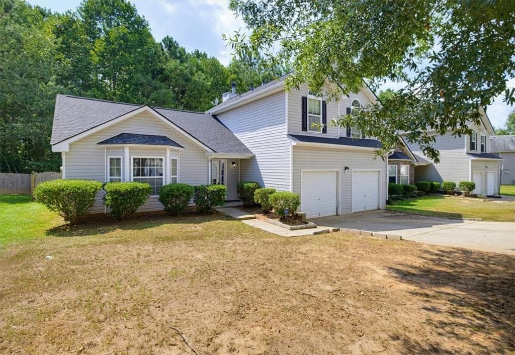 3 bedroom, 3 bathroom, 1,576 sq ft single family residence for sale at 4755 Bridle Point Parkway, Snellville, GA 30039 — photo 3