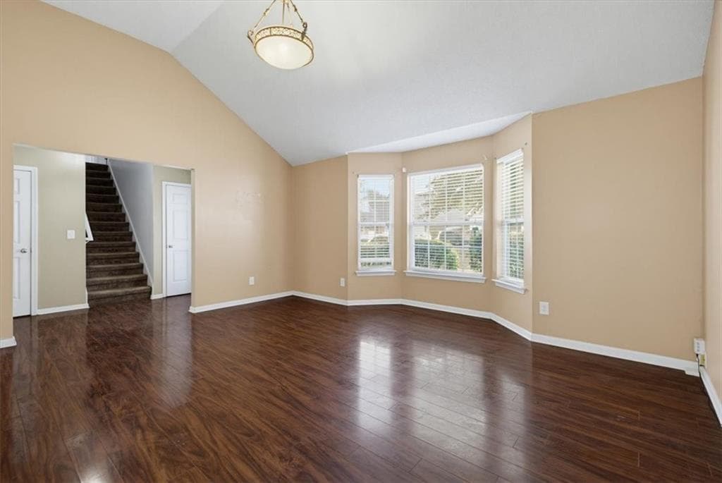 3 bedroom, 3 bathroom, 1,576 sq ft single family residence for sale at 4755 Bridle Point Parkway, Snellville, GA 30039 — photo 6