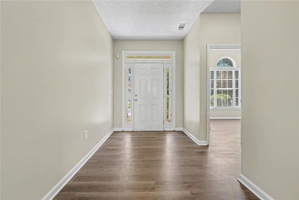 3 bedroom, 2 bathroom, 1,885 sq ft single family residence for sale at 5474 Somer Mill Road, Douglasville, GA 30134 — photo 2