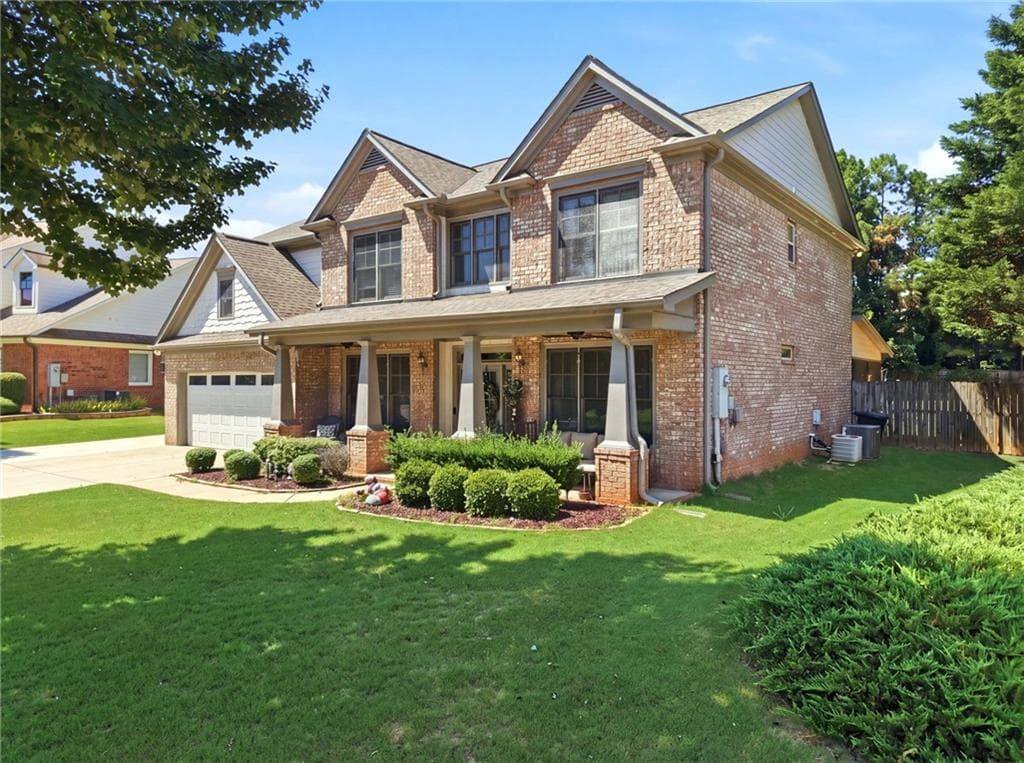 5 bedroom, 3 bathroom, 3,404 sq ft single family residence for sale at 6132 Stillwater Trail, Flowery Branch, GA 30542 — photo 2