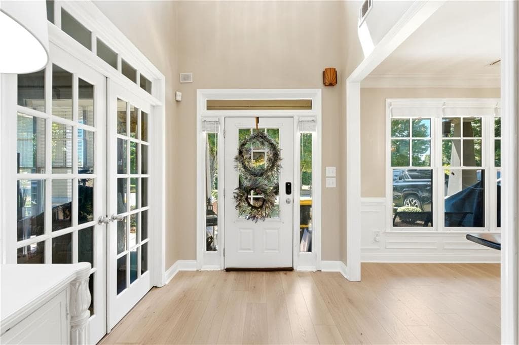5 bedroom, 3 bathroom, 3,404 sq ft single family residence for sale at 6132 Stillwater Trail, Flowery Branch, GA 30542 — photo 3