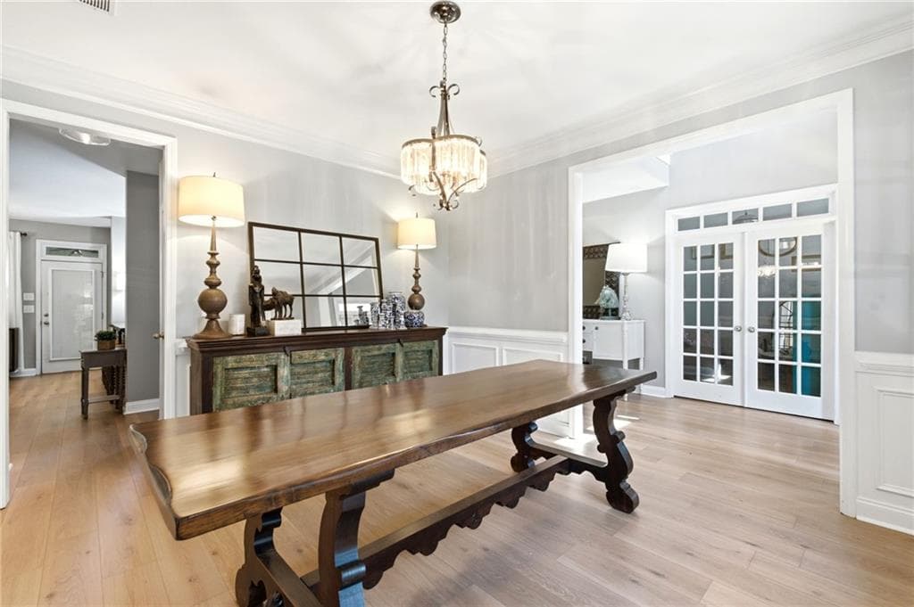 5 bedroom, 3 bathroom, 3,404 sq ft single family residence for sale at 6132 Stillwater Trail, Flowery Branch, GA 30542 — photo 5