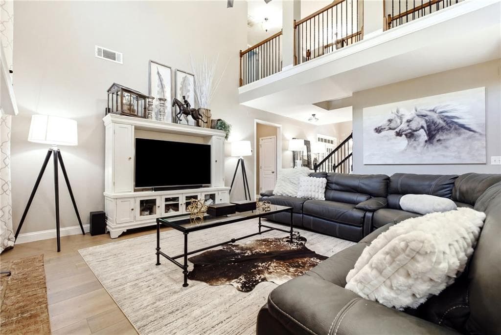 5 bedroom, 3 bathroom, 3,404 sq ft single family residence for sale at 6132 Stillwater Trail, Flowery Branch, GA 30542 — photo 8