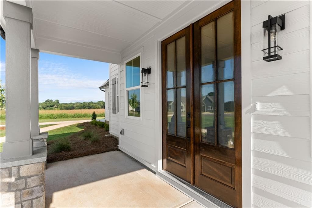 5 bedroom, 4 bathroom, 2,689 sq ft single family residence for sale at 1111 Madison Hills Drive, Madison, GA 30650 — photo 9