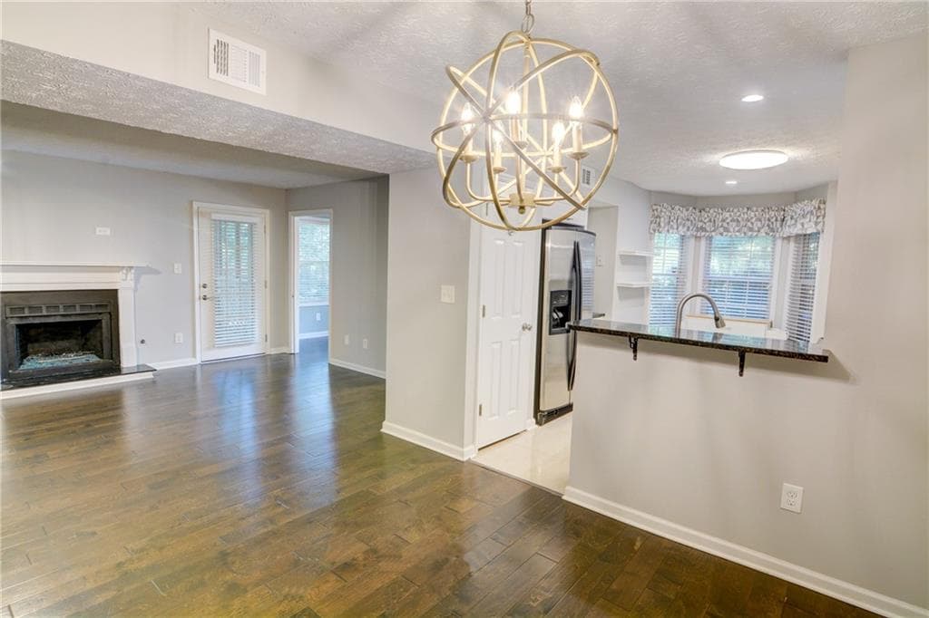 2 bedroom, 2 bathroom, 1,226 sq ft condominium under contract at 2139 N Forest Trail, Atlanta, GA 30338 — photo 6