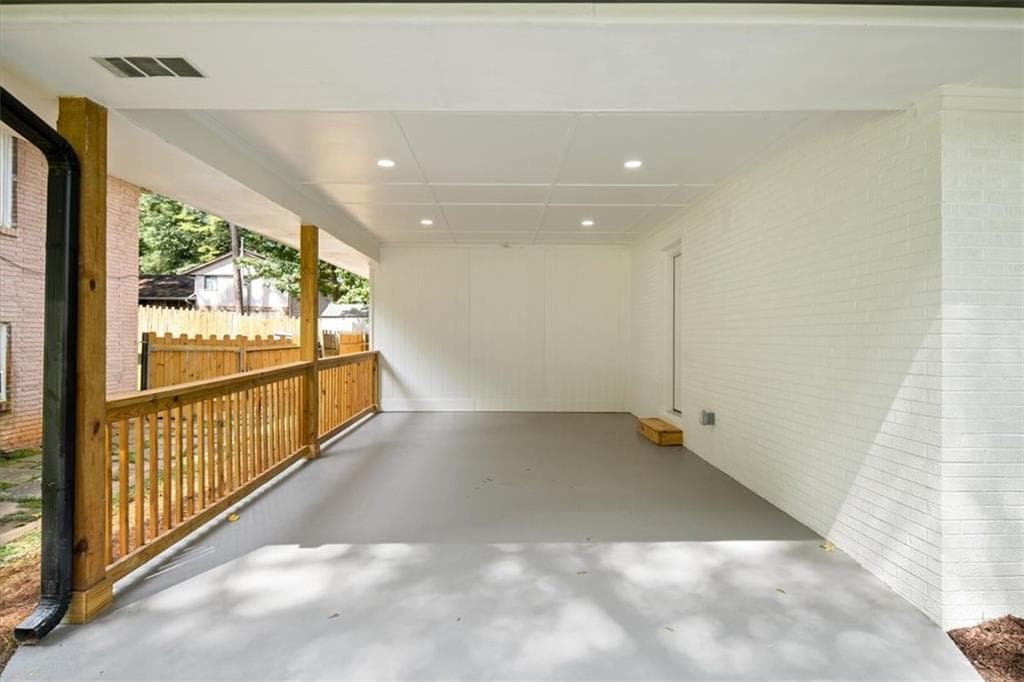 5 bedroom, 3 bathroom, 2,574 sq ft single family residence for sale at 88 Hollis Terrace, Atlanta, GA 30311 — photo 3