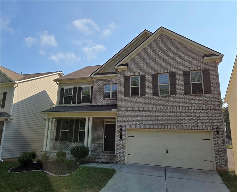 4 bedroom, 3 bathroom, 2,996 sq ft single family residence under contract at 2034 Britt Drive, Snellville, GA 30078