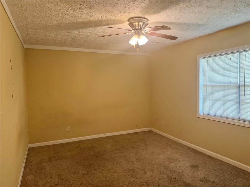 3 bedroom, 3 bathroom, 2,316 sq ft single family residence for sale at 9734 Dixon Industrial Boulevard, Jonesboro, GA 30236 — photo 8