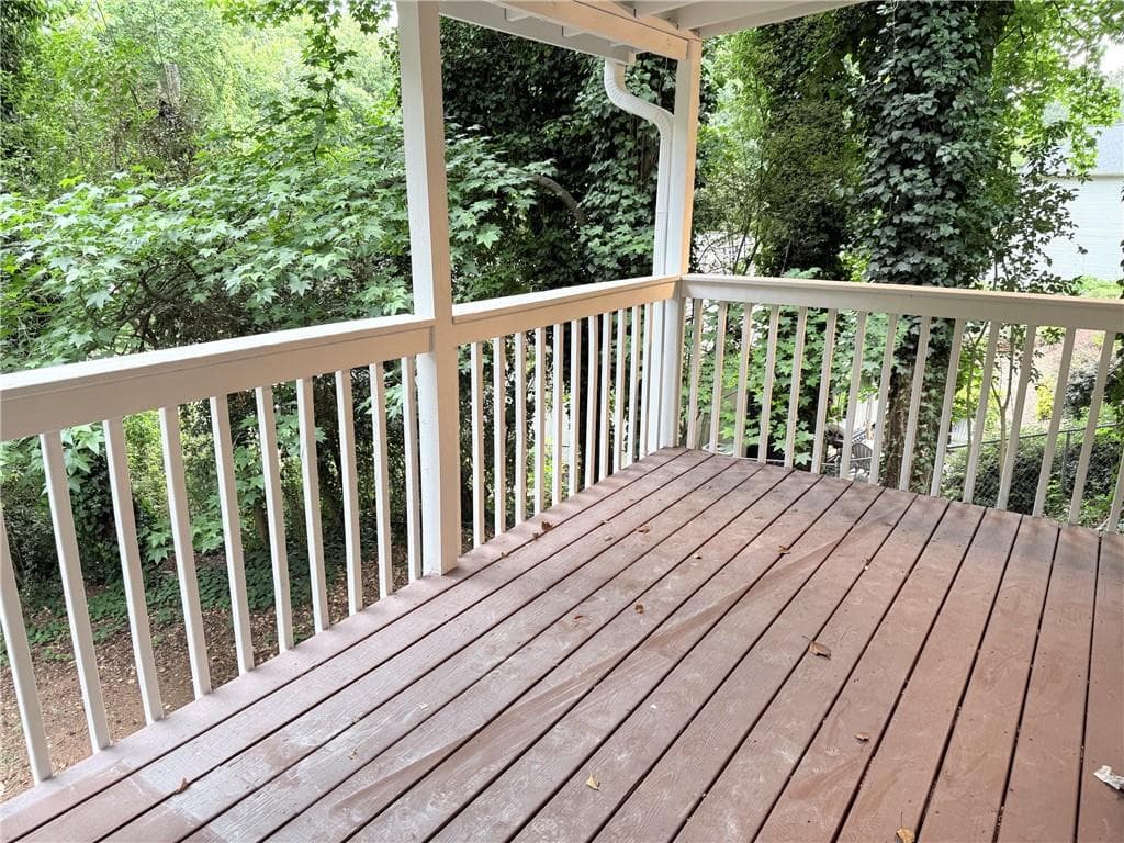 4 bedroom, 3 bathroom, 2,072 sq ft single family residence for sale at 5641 Stone Court, Stone Mountain, GA 30087 — photo 8