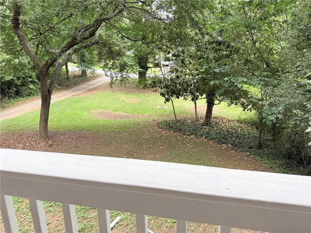 4 bedroom, 3 bathroom, 2,072 sq ft single family residence for sale at 5641 Stone Court, Stone Mountain, GA 30087 — photo 9