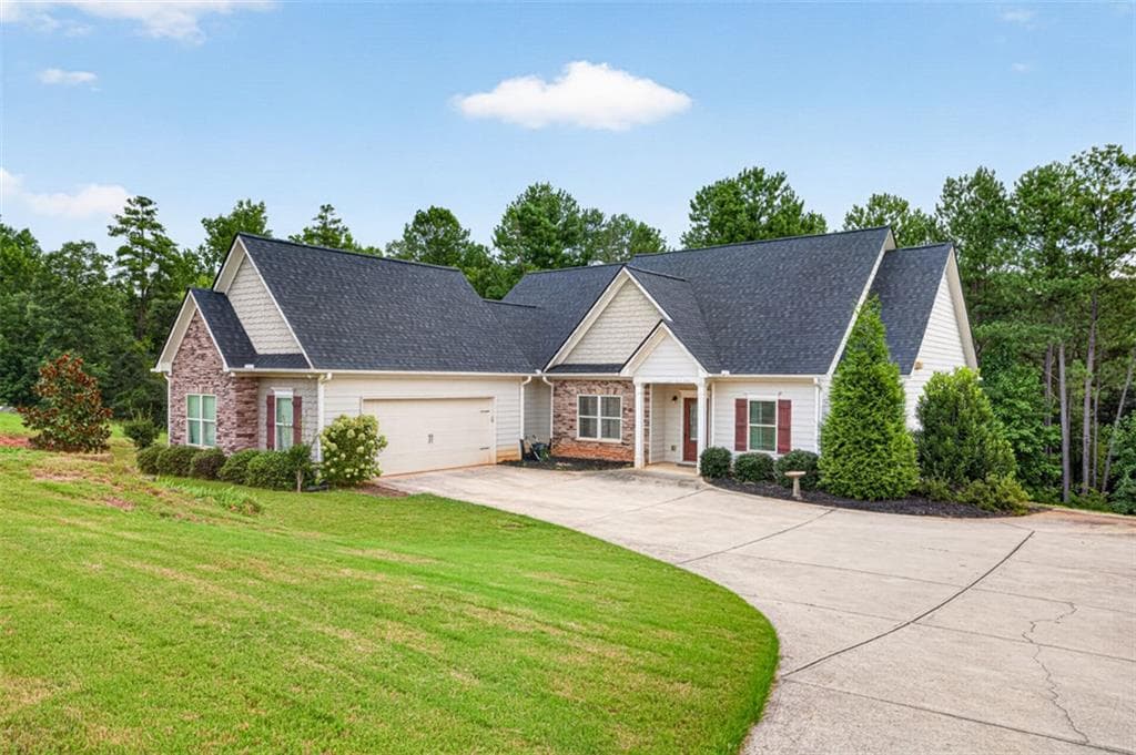 4 bedroom, 4 bathroom, 2,101 sq ft single family residence for sale at 2854 Shadowstone Way, Winder, GA 30680 — photo 3