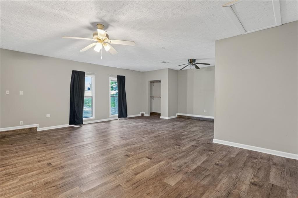 4 bedroom, 3 bathroom, 1,874 sq ft single family residence under contract at 8340 Beechwood Trace, Riverdale, GA 30274 — photo 6