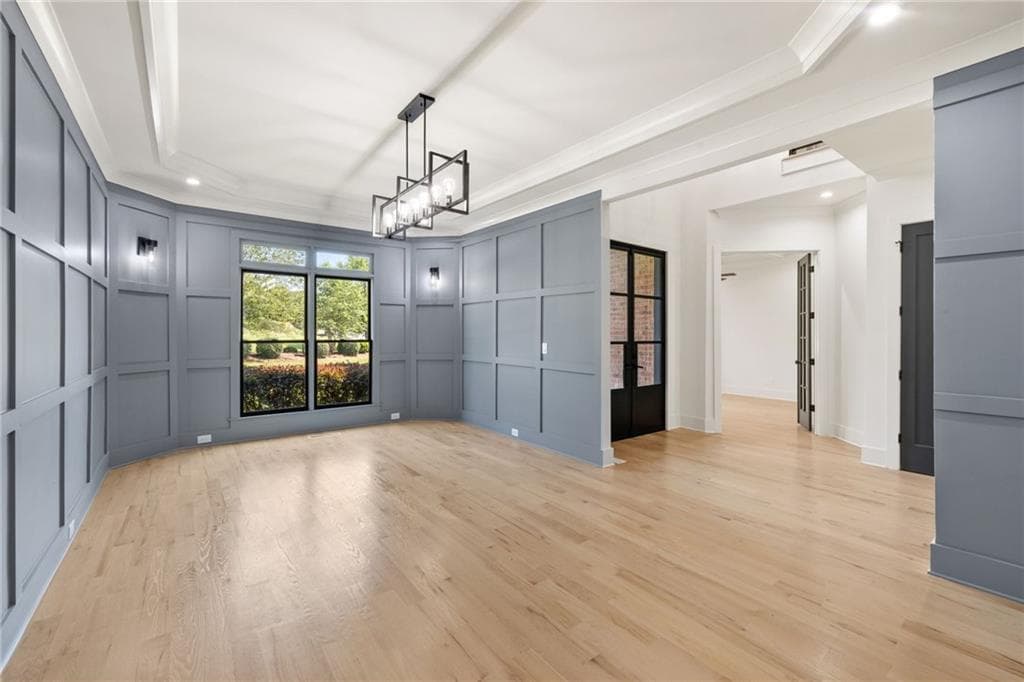 6 bedroom, 7 bathroom, 8,116 sq ft single family residence for sale at 4824 Deer Creek Court, Flowery Branch, GA 30542 — photo 7