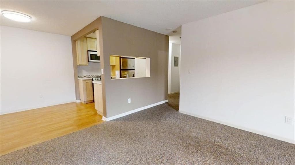 1 bedroom, 1 bathroom, 760 sq ft condominium for sale at 300 Johnson Ferry Road B311, Sandy Springs, GA 30328 — photo 7