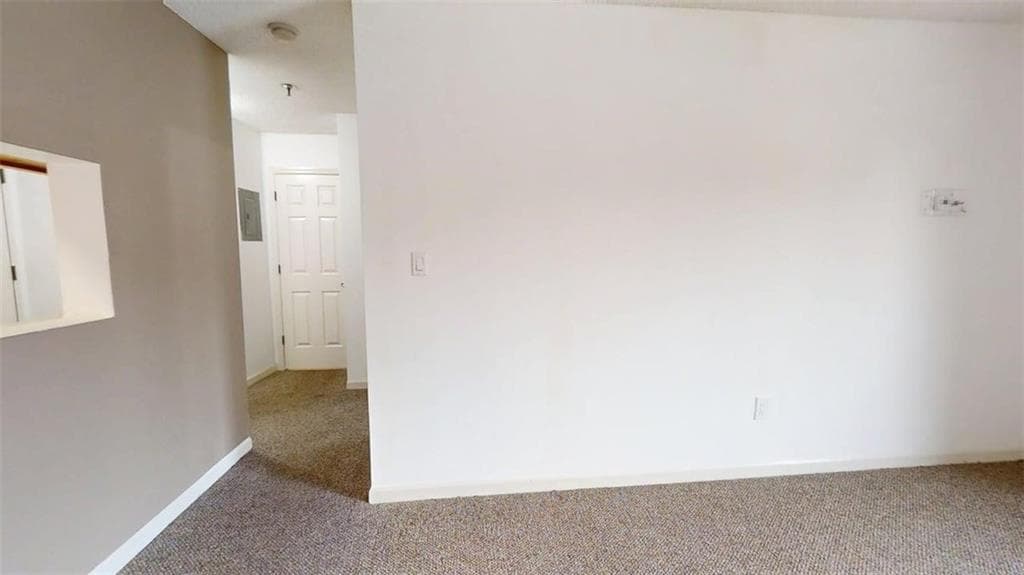 1 bedroom, 1 bathroom, 760 sq ft condominium for sale at 300 Johnson Ferry Road B311, Sandy Springs, GA 30328 — photo 8