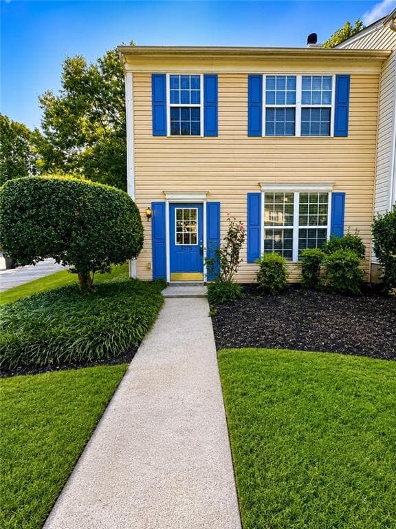 3 bedroom, 3 bathroom, 1,428 sq ft townhouse for sale at 5275 Reps Trace, Norcross, GA 30071 — photo 2