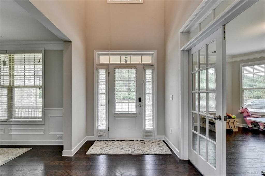 5 bedroom, 4 bathroom, 3,657 sq ft single family residence for rent at 6035 Ashborough Park, Cumming, GA 30040 for $3,750 a month — photo 3