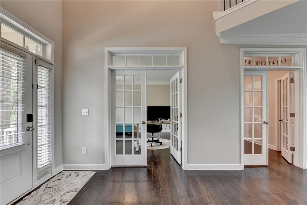 5 bedroom, 4 bathroom, 3,657 sq ft single family residence for rent at 6035 Ashborough Park, Cumming, GA 30040 for $3,750 a month — photo 4