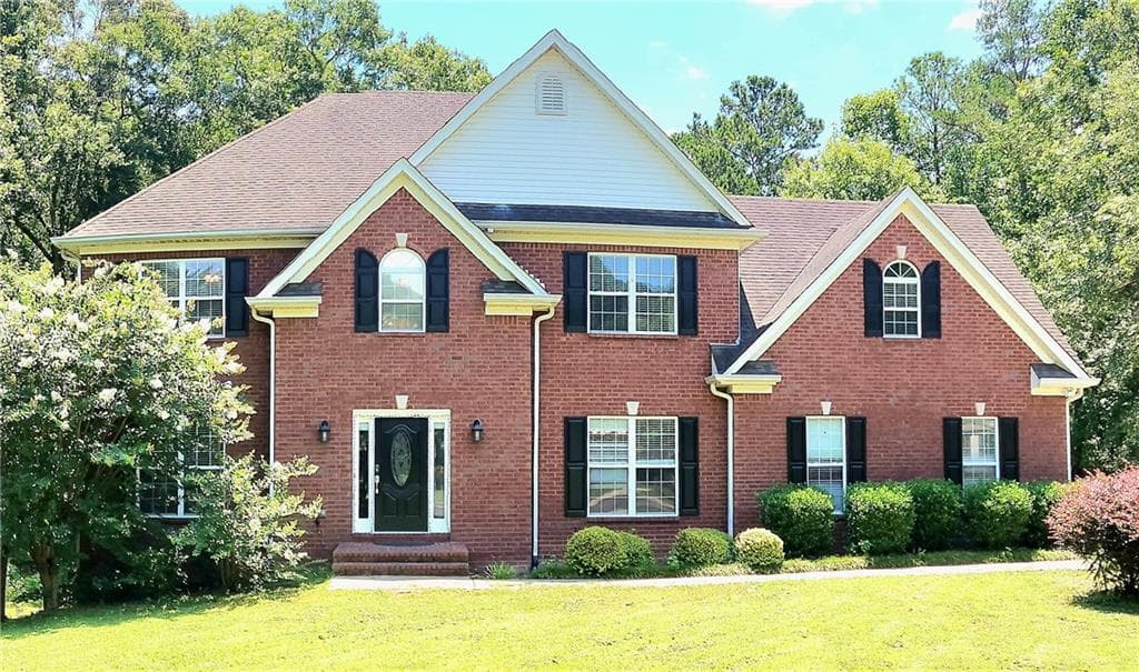 4 bedroom, 4 bathroom, 3,631 sq ft single family residence for sale at 150 Canal Place, Fayetteville, GA 30215
