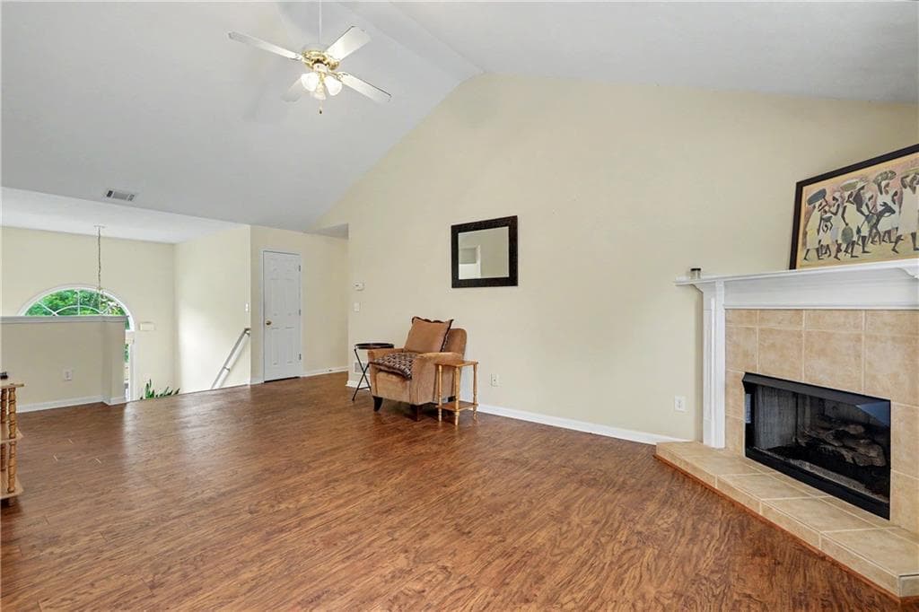 5 bedroom, 3 bathroom, 3,097 sq ft single family residence for sale at 4353 Flat Stone Lane, Snellville, GA 30039 — photo 6
