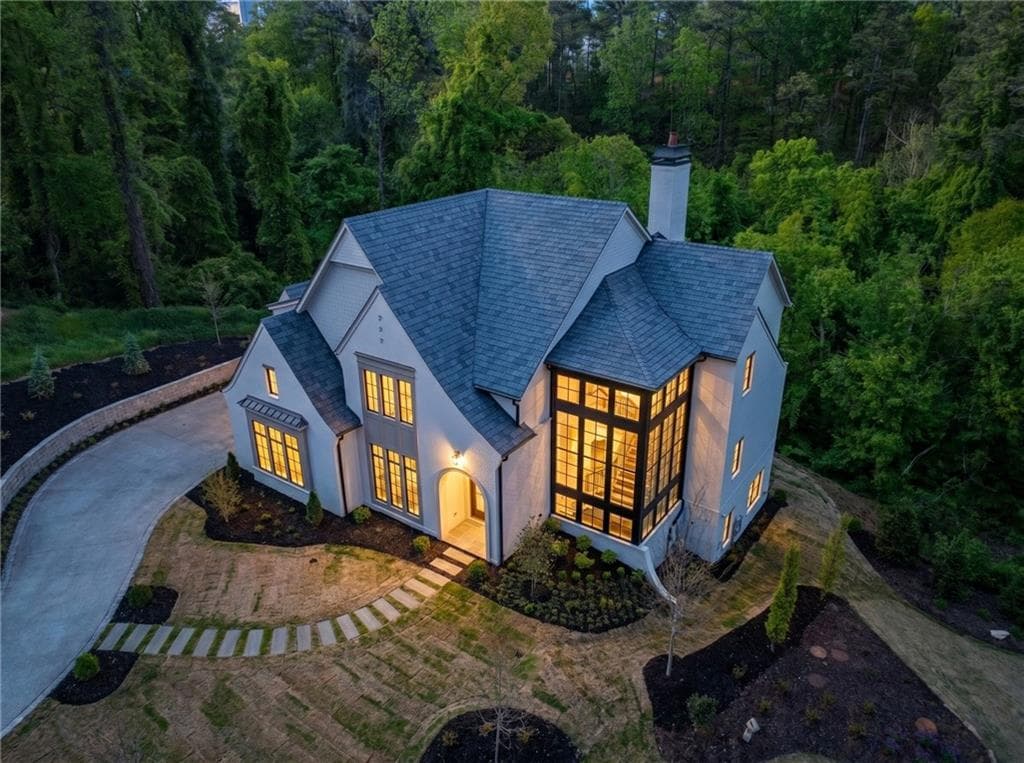 6 bedroom, 8 bathroom, 7,574 sq ft single family residence for sale at 469 Emily Reed Lane Lot 11, Atlanta, GA 30342 — photo 3