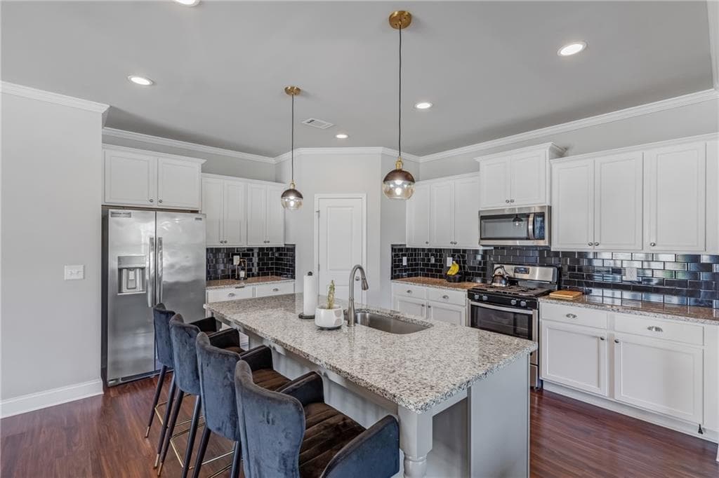 3 bedroom, 3 bathroom, 2,190 sq ft single family residence for sale at 5222 Blake Branch, Flowery Branch, GA 30542 — photo 8