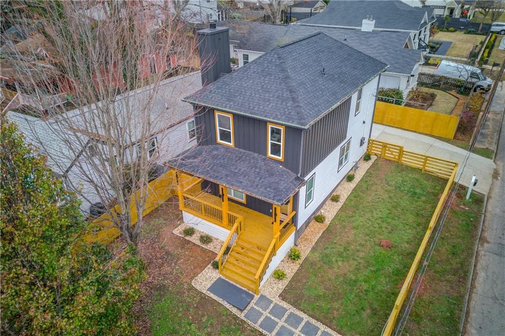 3 bedroom, 3 bathroom, 1,490 sq ft single family residence for sale at 1902 Memorial Drive, Atlanta, GA 30317 — photo 2