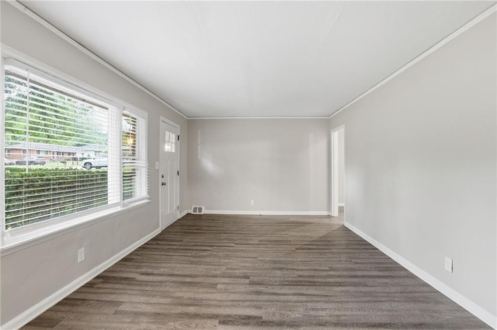 3 bedroom, 1 bathroom, 1,204 sq ft single family residence for sale at 2774 Wedgewood Terrace, Decatur, GA 30032 — photo 7