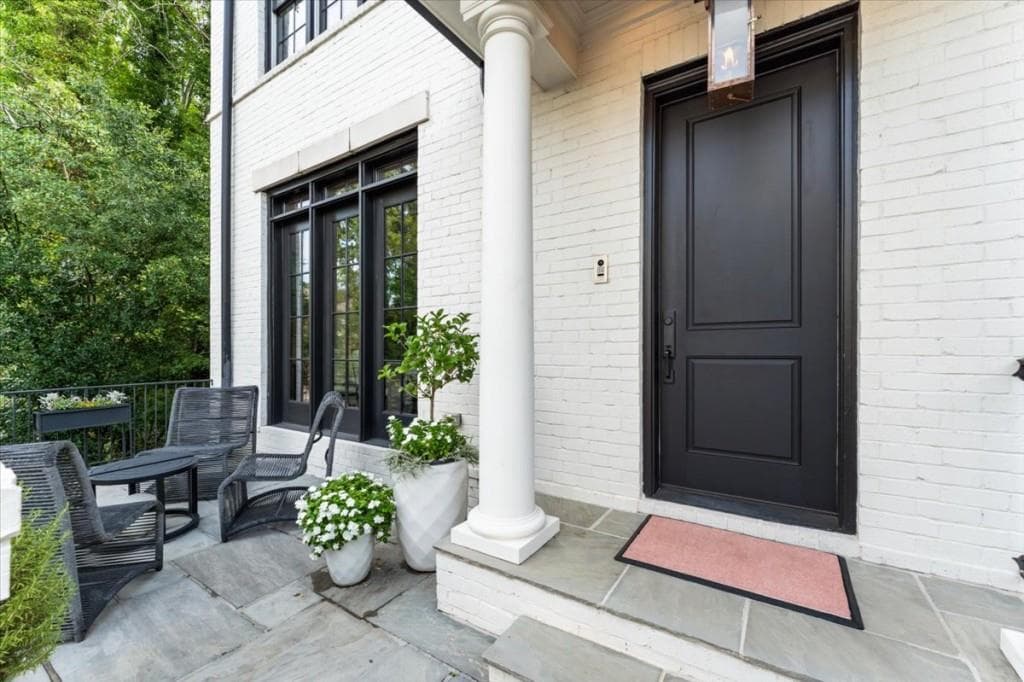 4 bedroom, 6 bathroom, 3,758 sq ft townhouse under contract at 147 Canton Street, Alpharetta, GA 30009 — photo 10
