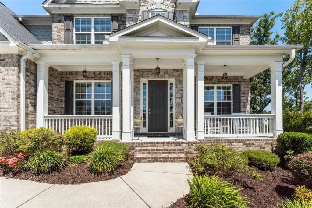 6 bedroom, 5 bathroom, 3,978 sq ft single family residence for sale at 6535 Westrock Terrace, Cumming, GA 30040 — photo 8